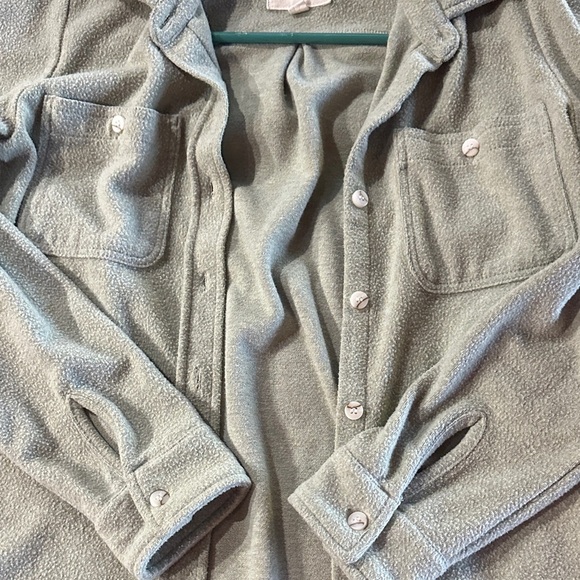 Thread & Supply Heather green Button-Down Shirt - Picture 4 of 7